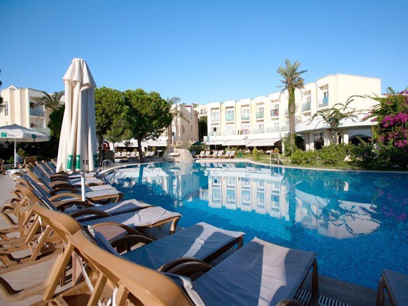 Royal Palm Beach Hotel Gümbet Exterior foto
